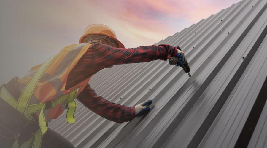 Professional gutter cleaning in Kiowa, CO